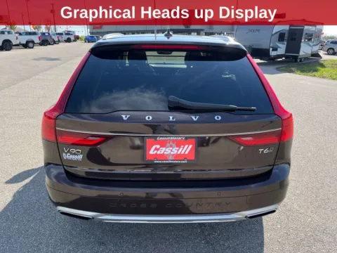 More photos of 2017 Volvo V90 Cross Country T6 AWD at Cassill Motors, IA