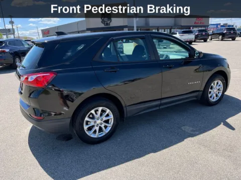 More photos of 2020 Chevrolet Equinox LS at Cassill Motors, IA