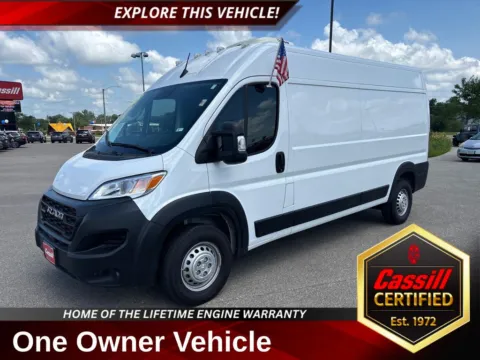 White 2025 Ram ProMaster 2500 High Roof for sale in Cedar Rapids, IA
