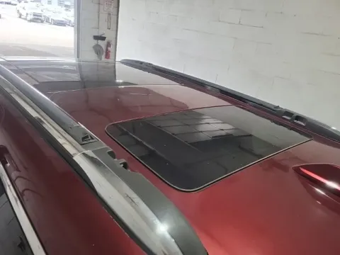 More photos of 2020 Chrysler Pacifica Limited at Cassill Motors, IA