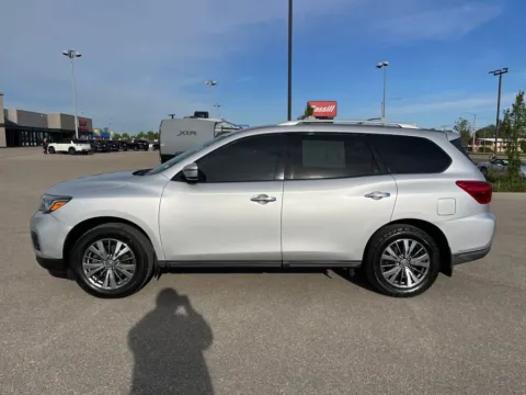 Another view of 2020 Nissan Pathfinder S for sale in Cedar Rapids, IA at Cassill Motors