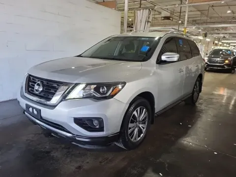 Photos of 2020 Nissan Pathfinder S for sale in Cedar Rapids, IA at Cassill Motors