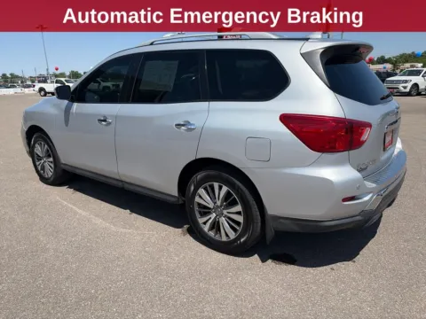 Another view of 2020 Nissan Pathfinder S for sale in Cedar Rapids, IA at Cassill Motors