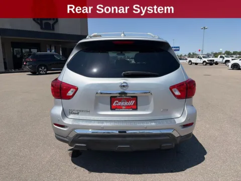 More photos of 2020 Nissan Pathfinder S at Cassill Motors, IA