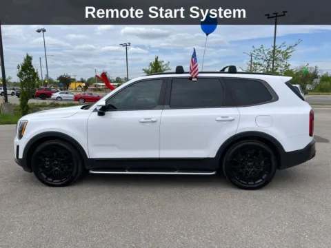 Photos of 2021 Kia Telluride SX for sale in Cedar Rapids, IA at Cassill Motors