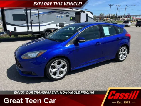 Blue 2014 Ford Focus ST for sale in Cedar Rapids, IA