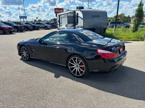 More photos of 2016 Mercedes-Benz SL-Class SL 63 AMG at Cassill Motors, IA