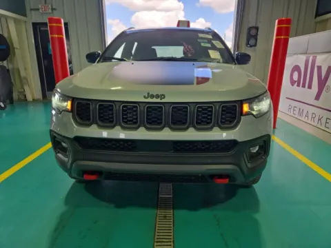 More photos of 2025 Jeep Compass Trailhawk at Cassill Motors, IA