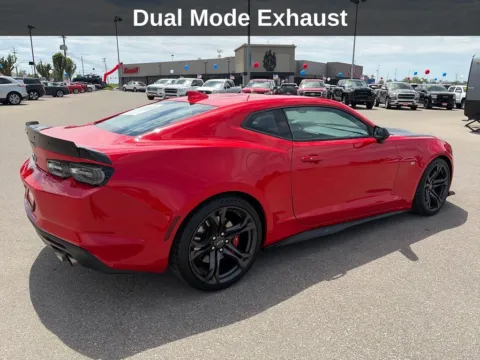 More photos of 2021 Chevrolet Camaro SS at Cassill Motors, IA