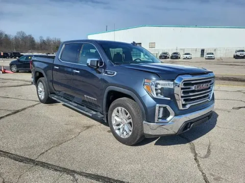 More photos of 2020 GMC Sierra 1500 SLT at Cassill Motors, IA