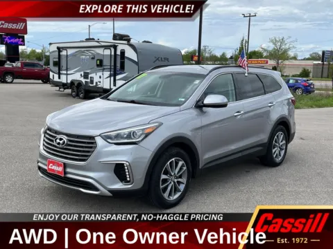 Gray 2017 Hyundai Santa Fe SE for sale in Cedar Rapids, IA