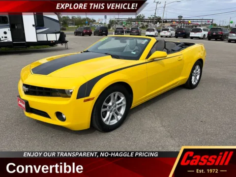 Yellow 2013 Chevrolet Camaro 1LT for sale in Cedar Rapids, IA