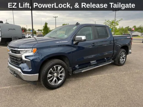 Photos of 2023 Chevrolet Silverado 1500 LT for sale in Cedar Rapids, IA at Cassill Motors