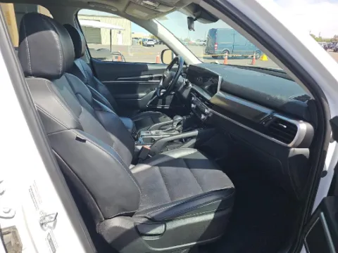 More photos of 2025 Kia Telluride S at Cassill Motors, IA