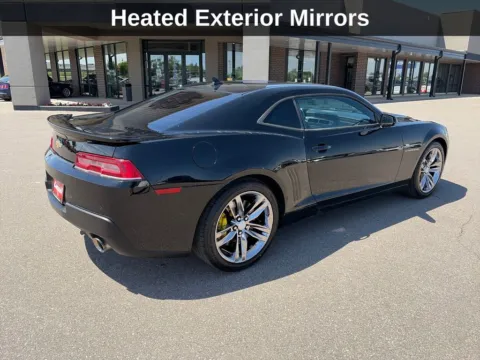 More photos of 2015 Chevrolet Camaro SS at Cassill Motors, IA