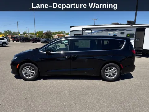 Another view of 2024 Chrysler Pacifica Touring L for sale in Cedar Rapids, IA at Cassill Motors