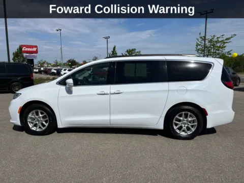Photos of 2022 Chrysler Pacifica Touring L for sale in Cedar Rapids, IA at Cassill Motors