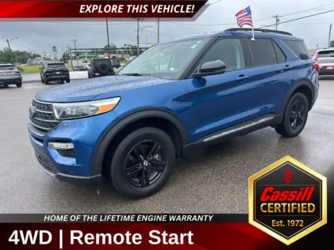 Blue 2023 Ford Explorer XLT for sale in Cedar Rapids, IA