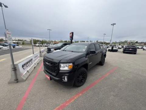 Black 2022 GMC Canyon Elevation for sale in Cedar Rapids, IA