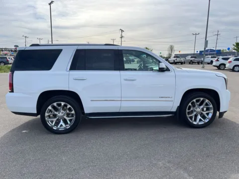 More photos of 2019 GMC Yukon Denali at Cassill Motors, IA