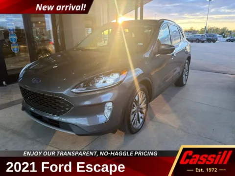 Gray 2021 Ford Escape Hybrid Titanium for sale in Cedar Rapids, IA