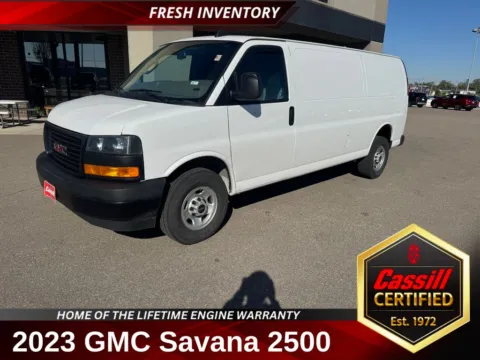 White 2023 GMC Savana 2500 Work Van for sale in Cedar Rapids, IA