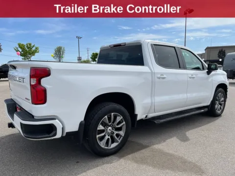 More photos of 2020 Chevrolet Silverado 1500 RST at Cassill Motors, IA