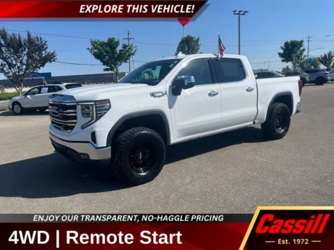 White 2023 GMC Sierra 1500 SLT for sale in Cedar Rapids, IA