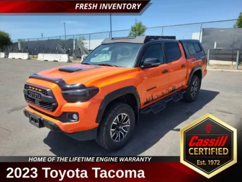 White 2023 Toyota Tacoma TRD Sport for sale in Cedar Rapids, IA