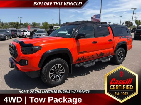 White 2023 Toyota Tacoma TRD Sport for sale in Cedar Rapids, IA