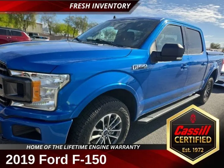 Blue 2019 Ford F-150 XLT for sale in Cedar Rapids, IA