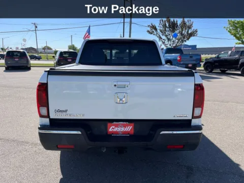 More photos of 2019 Honda Ridgeline RTL-E at Cassill Motors, IA