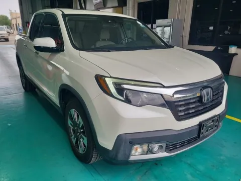 Photos of 2019 Honda Ridgeline RTL-E for sale in Cedar Rapids, IA at Cassill Motors