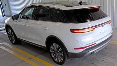 More photos of 2021 Lincoln Corsair Reserve at Cassill Motors, IA