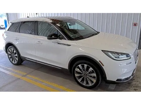 Photos of 2021 Lincoln Corsair Reserve for sale in Cedar Rapids, IA at Cassill Motors