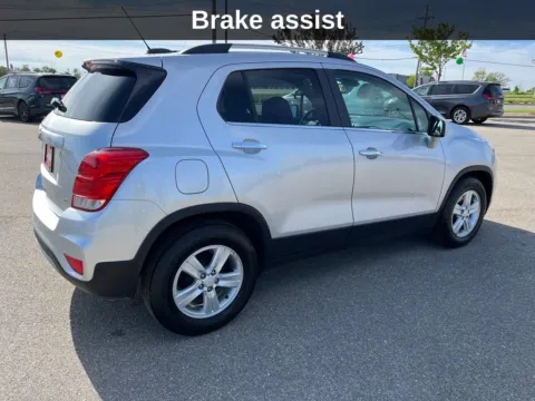 More photos of 2020 Chevrolet Trax LT at Cassill Motors, IA