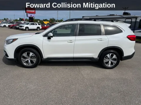 More photos of 2021 Subaru Ascent Premium at Cassill Motors, IA