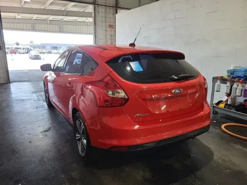 Another view of 2014 Ford Focus SE for sale in Cedar Rapids, IA at Cassill Motors