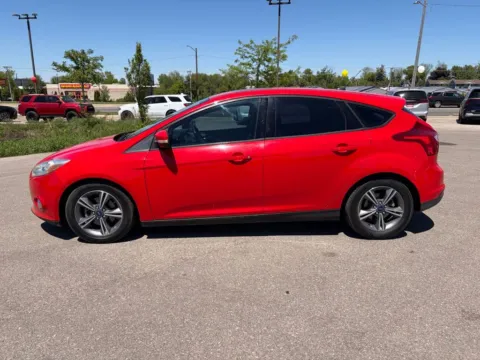 Photos of 2014 Ford Focus SE for sale in Cedar Rapids, IA at Cassill Motors