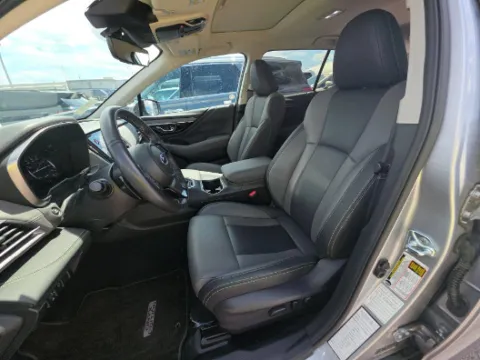 More photos of 2025 Subaru Outback Onyx Edition at Cassill Motors, IA