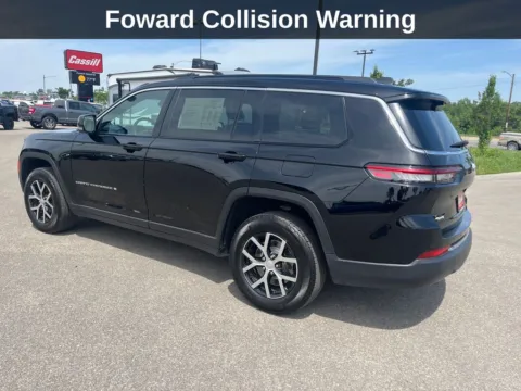 Another view of 2024 Jeep Grand Cherokee L Limited for sale in Cedar Rapids, IA at Cassill Motors