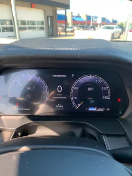 More photos of 2024 Jeep Grand Cherokee L Limited at Cassill Motors, IA