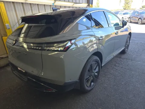 More photos of 2025 Nissan Murano SL at Cassill Motors, IA