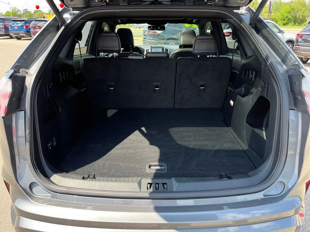 2024 Ford Edge ST-Line - Photo 28