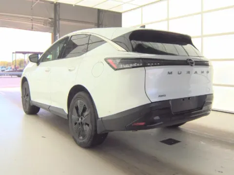 More photos of 2025 Nissan Murano SV at Cassill Motors, IA