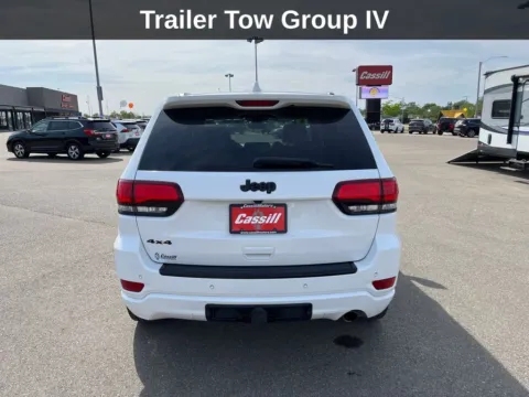More photos of 2017 Jeep Grand Cherokee Altitude at Cassill Motors, IA