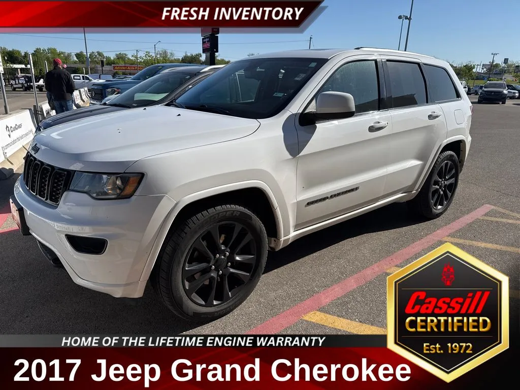 Blue 2017 Jeep Grand Cherokee Altitude for sale in Cedar Rapids, IA