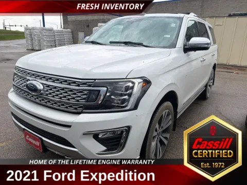 White 2021 Ford Expedition Platinum for sale in Cedar Rapids, IA
