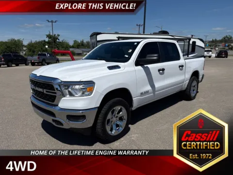 White 2023 Ram 1500 Big Horn/Lone Star for sale in Cedar Rapids, IA