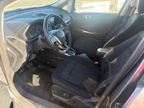 Photos of 2019 Ford EcoSport SE for sale in Cedar Rapids, IA at Cassill Motors
